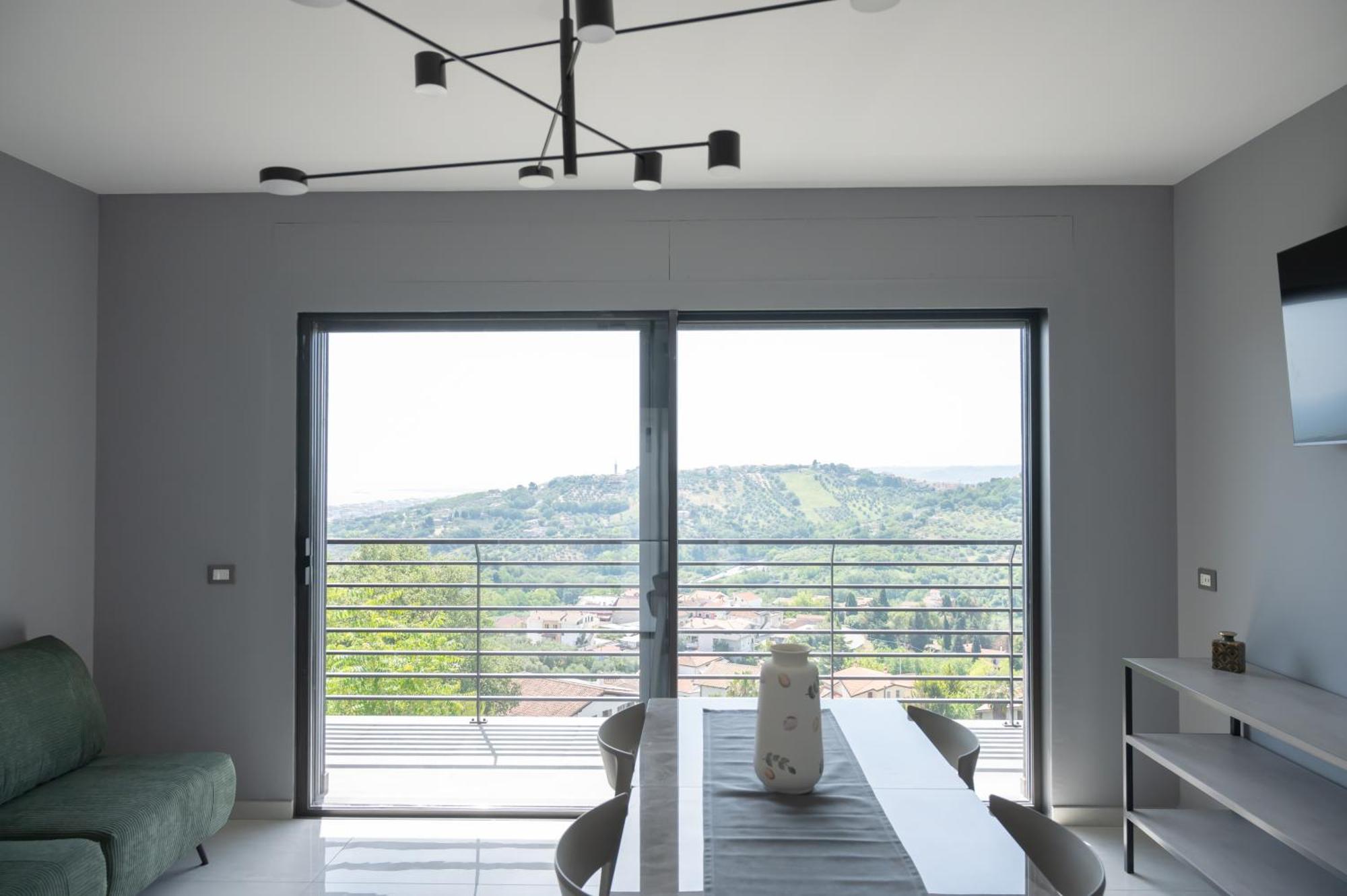 Casa Vista Mare E Colline A Montesilvano Colle エクステリア 写真