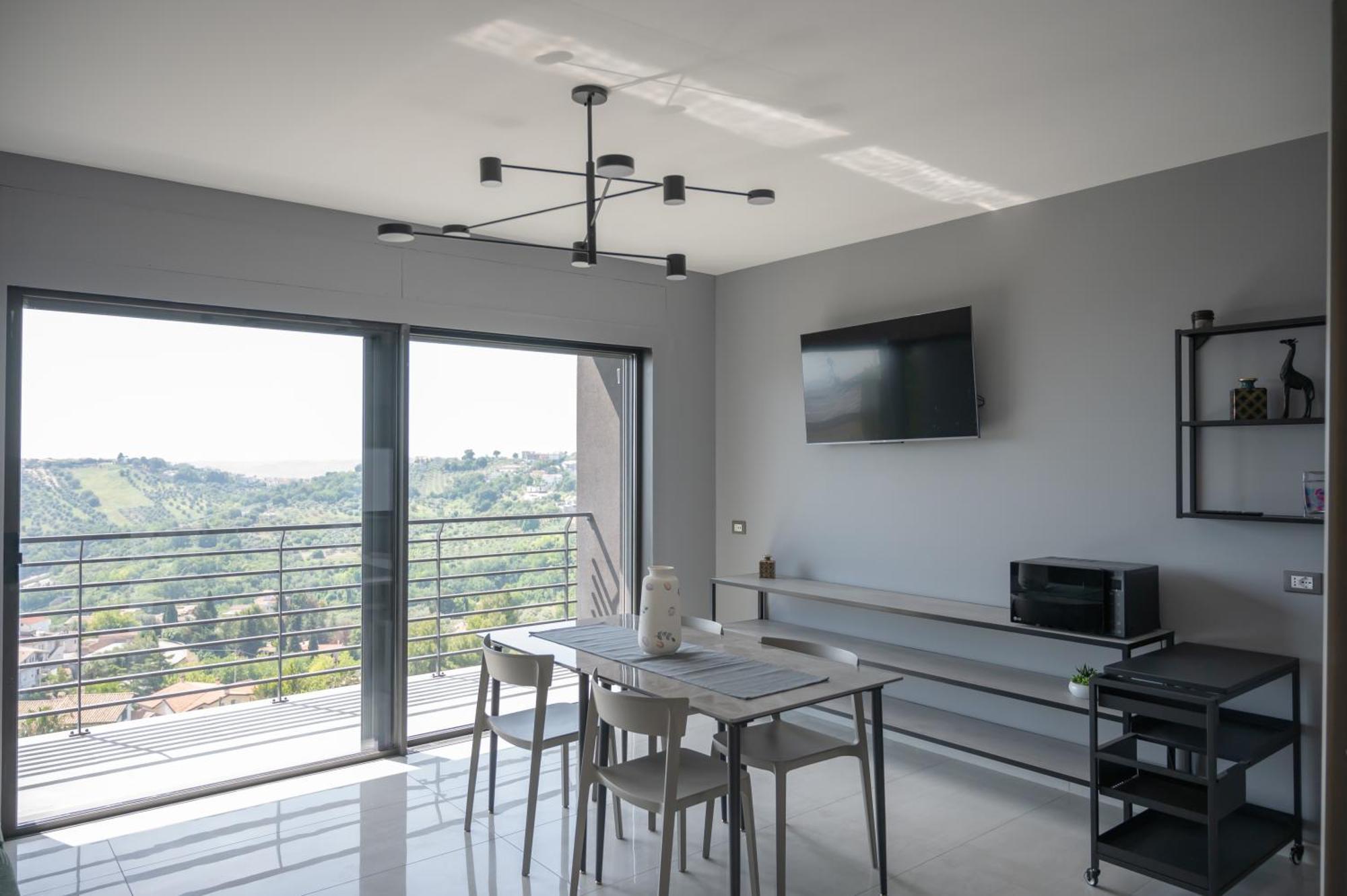 Casa Vista Mare E Colline A Montesilvano Colle エクステリア 写真